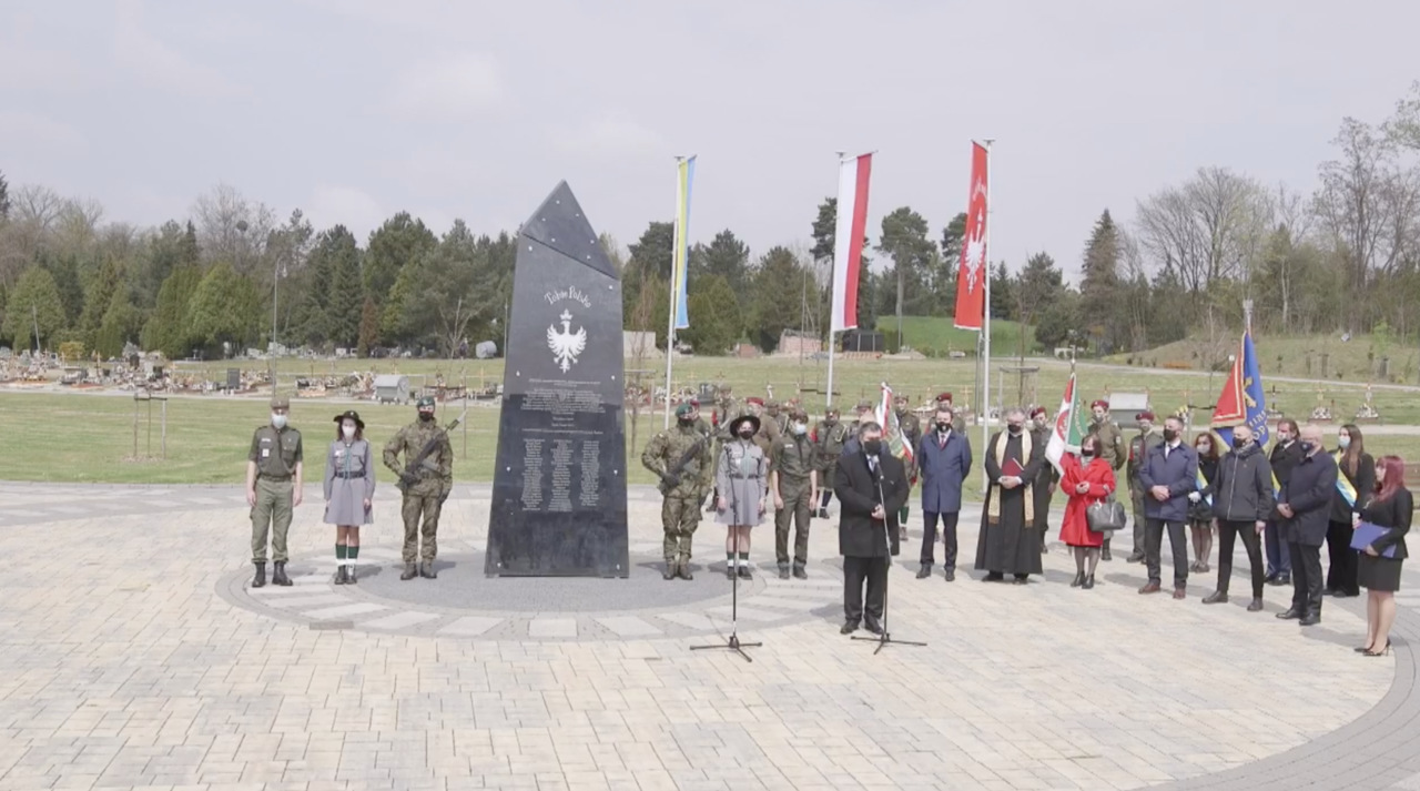 W Opolu odsłonięto pomnik „Tobie Polsko”