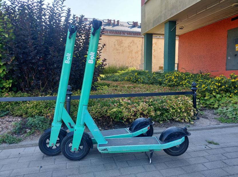 Hulajnoga elektryczna – co wolno, a czego nie