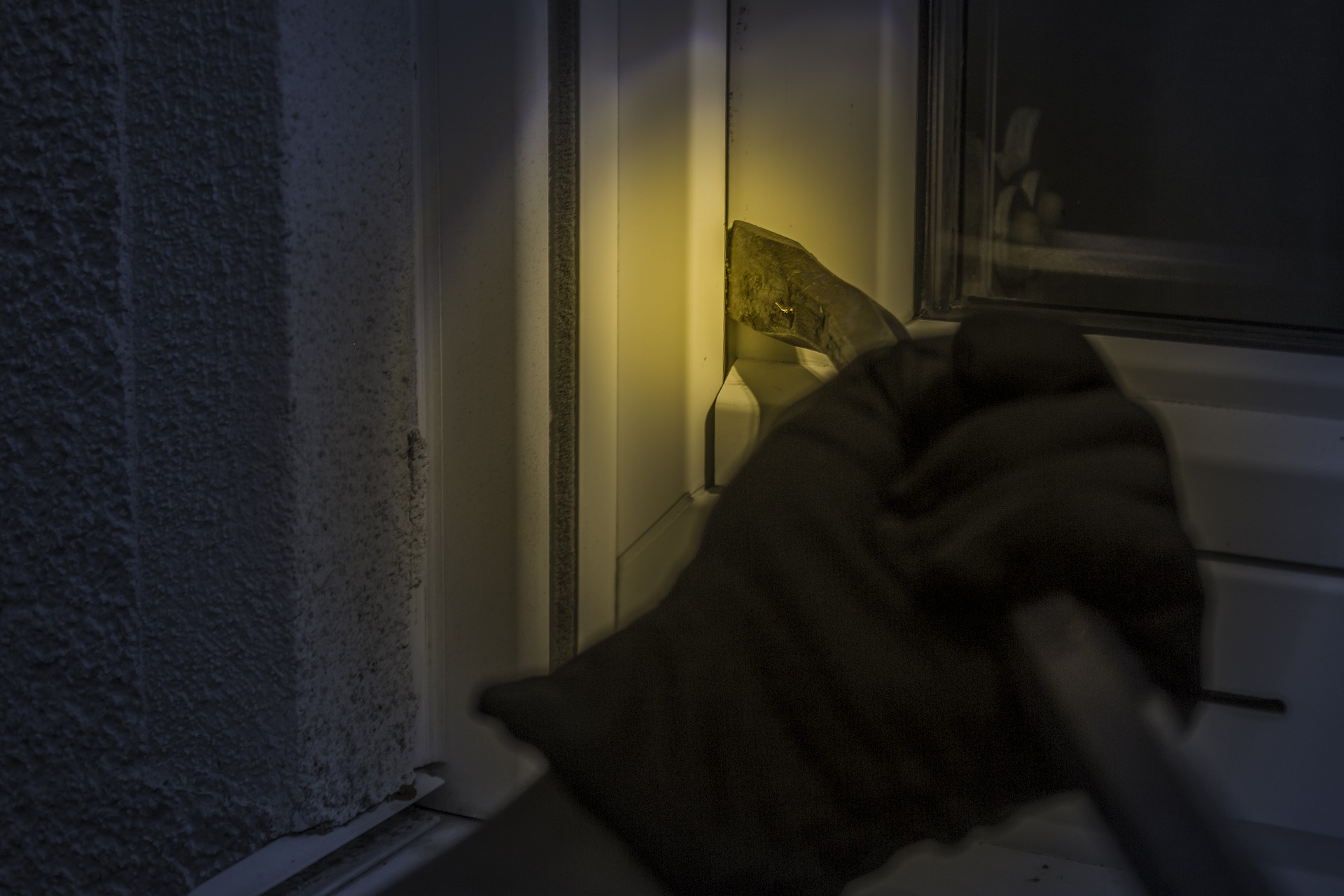 Został zatrzymany podczas próby ucieczki przez okno
