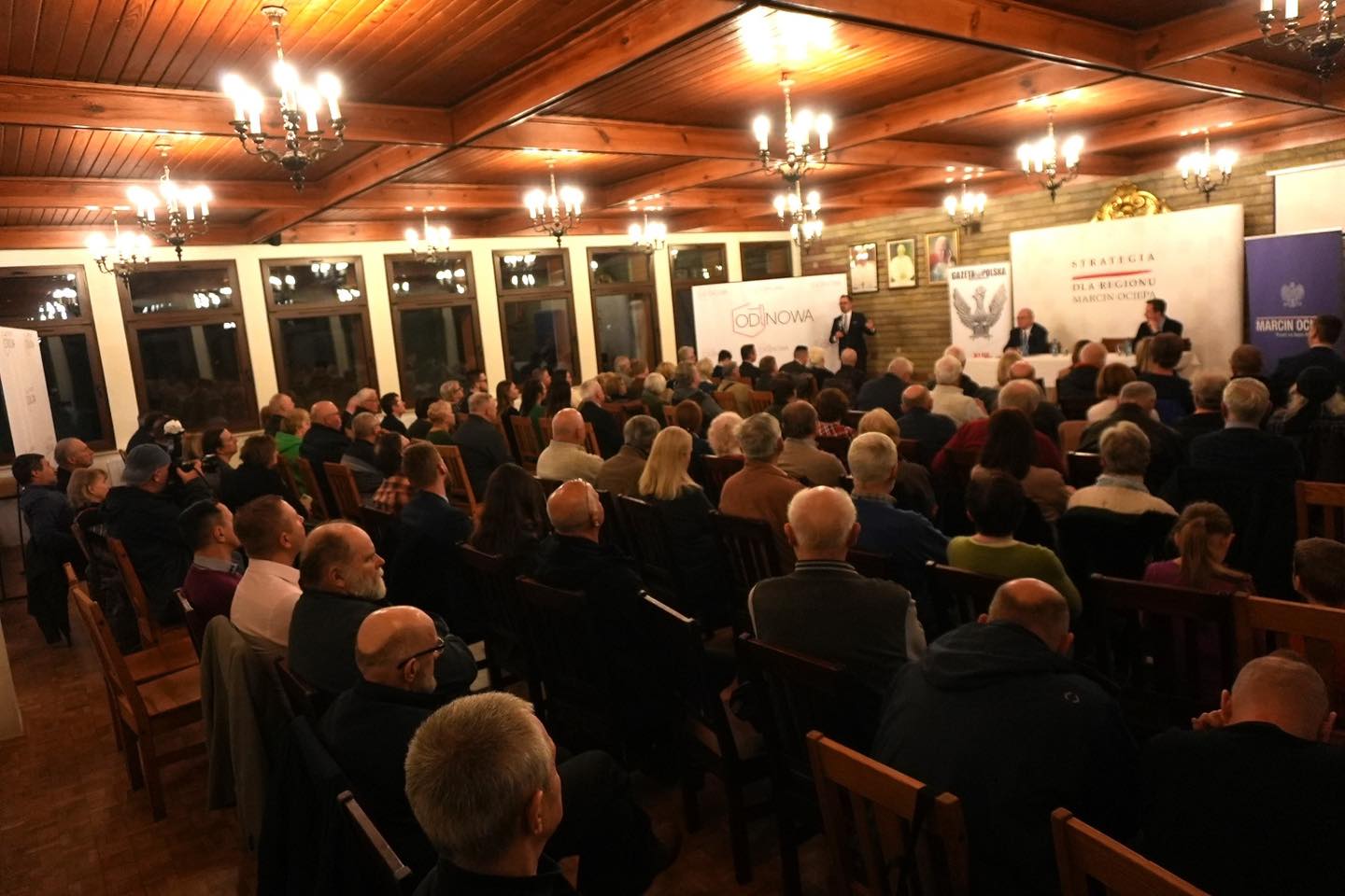 O co naprawdę chodzi w sporze o CPK? Opolanie tłumnie przybyli na spotkanie z posłem Marcinem Horałą